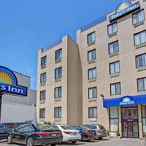 Hotel Days By Wyndham Brooklyn